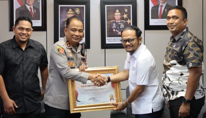Kapolda Aceh Terima Penghargaan AMSI sebagai Tokoh Humanis Pemelihara Kamtibmas