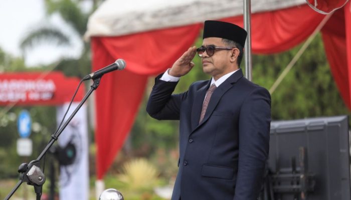 Jadi Inspektur Upacara Hardikda ke-67, Plt. Sekda: Pendidikan Hari Ini Menentukan Masa Depan Aceh