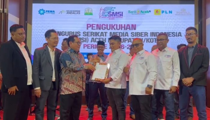 SMSI Aceh Besar Resmi Dikukuhkan, Zulfikar Terima SK Kepengurusan Masa Bakti 2026–2029