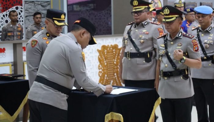 Kapolda Aceh Pimpin Sertijab Dua PJU dan Lima Kapolres Jajaran
