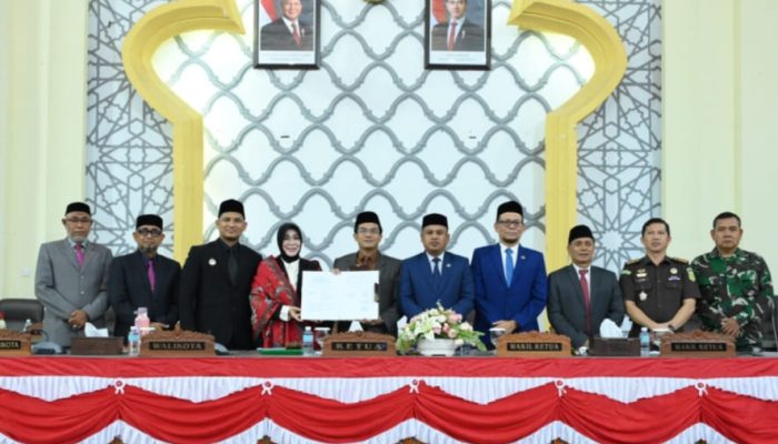 Legislatif dan Eksekutif Tandatangani Persetujuan Bersama Perubahan APBK Banda Aceh 2026