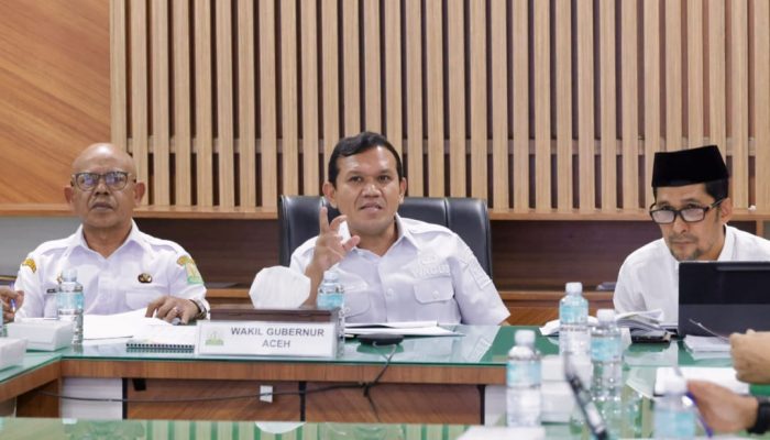 Wagub Dek Fadh Pimpin Rapat Tim Revisi UUPA, Pastikan Kewenangan dan Kekhususan Aceh Tetap Terjaga