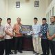 Baitul Mal Aceh Besar Terima Zakat Perusahaan PT Bank Aceh Syariah Rp400 Juta