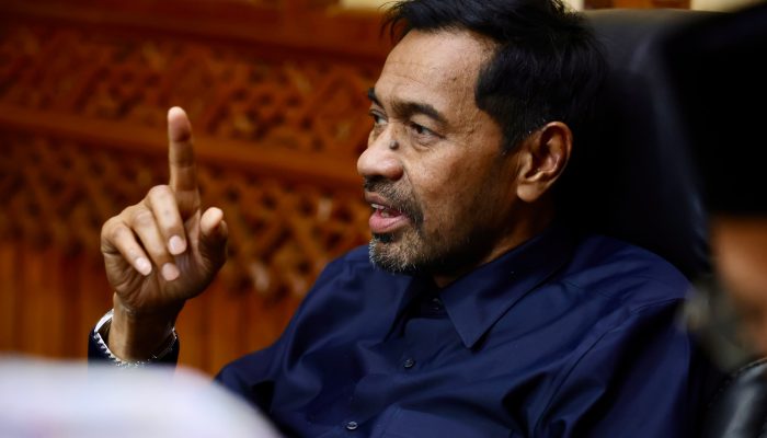 Banjir dan Longsor Terjang Tiga Daerah, Mualem Ingatkan Waspada Musim Hujan