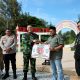 Dandim 0101/KBA Serahkan Bantuan Pompa Air kepada Empat Kelompok Tani