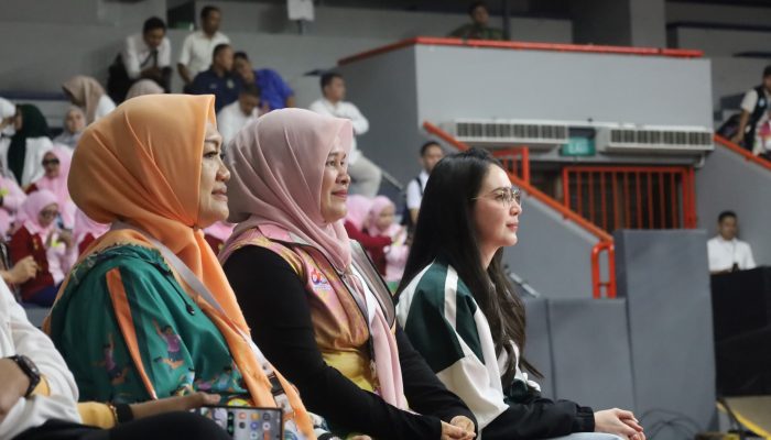 Mukarramah Beri Semangat Kontingen Aceh di Lomba Senam Kreasi Nasional Perwosi 2026