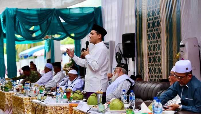 Wagub Aceh Dek Fadh Hadiri Maulid Nabi dan Muzakarah Ulama Aceh Ke- 15 di Dayab Bustanul Huda