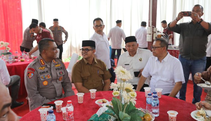 Plt Sekda Aceh Hadiri Peringatan Maulid Nabi di Dayah Darul Musthafa