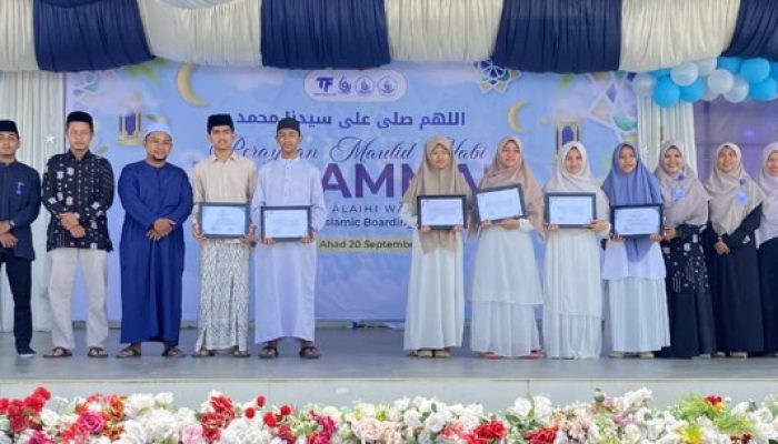 Dayah Ruhul Qur’ani Semarakkan Maulid Nabi 1448 H dengan Tasmi’ Al-Qur’an dan Hafalan Matan