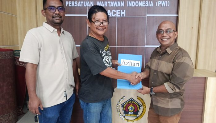 Azhari Resmi Mendaftar sebagai Bakal Calon Ketua DK PWI Aceh