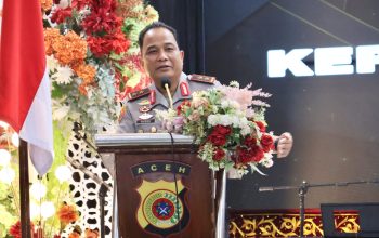 Kapolda Aceh Sampaikan Apresiasi kepada Brigjen Pol. Ari Wahyu Widodo saat Kenal Pamit