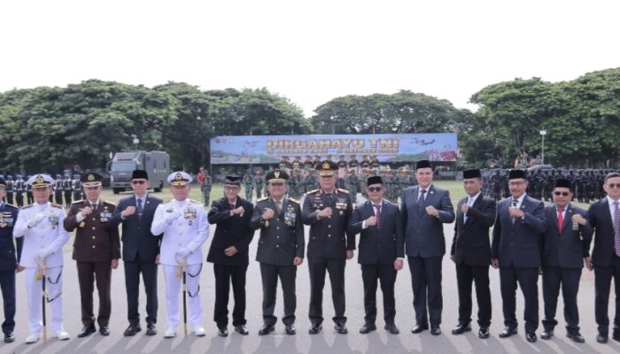 ‎Plt. Sekda Aceh Hadiri Upacara HUT ke-81 TNI di Banda Aceh