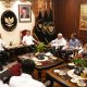 Dek Fadh Bersama Abu Paya Pasie dan Ketua DPRA, Temui Menko Polkam, Perkuat Sinergi untuk Aceh