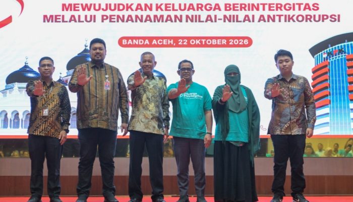 Pj Sekda dan Seluruh Kepala SKPA Ikuti Bimtek Keluarga Berintegritas KPK